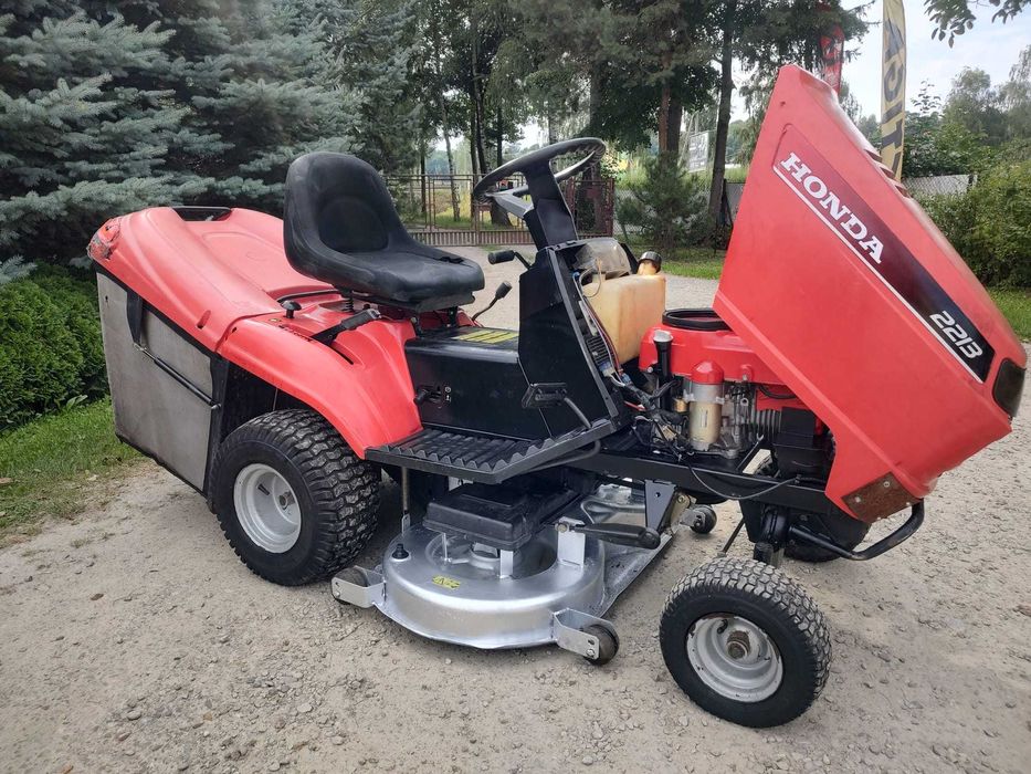 Traktorek Honda 2213 13KM pompa oleju 2 noże kosz MARKOWY