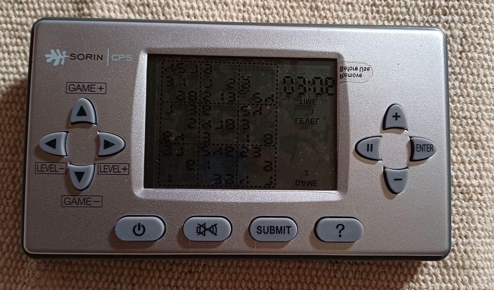 Consola de Sudoku eletrónica portátil