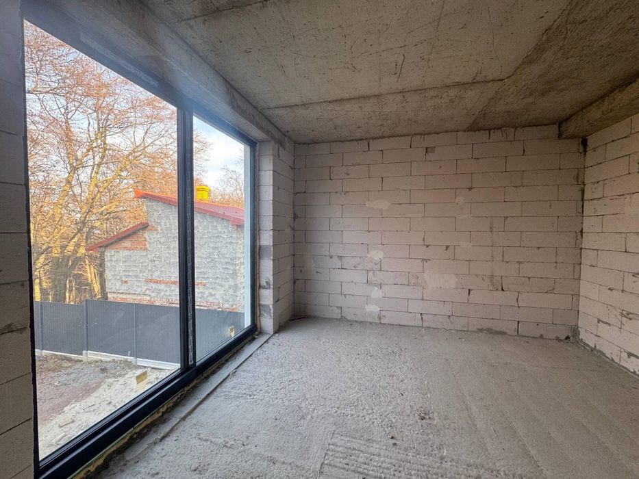 Продаж котедж вул. Личаківська , новозбудований.