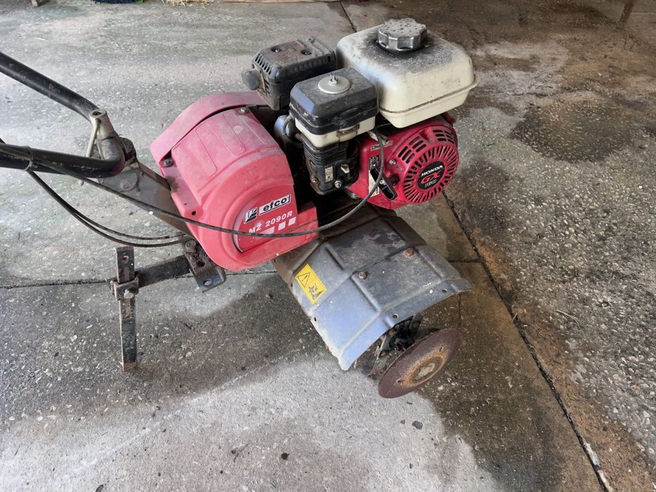 Motoenxada Efco MZ 2090R (Motor Honda GX160) - aceito  proposta de compra !