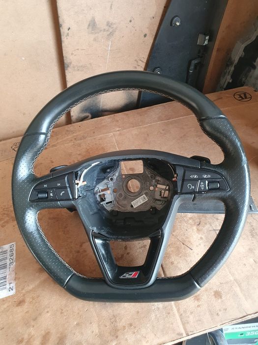 Volante Seat Leon CUPRA  5F DSG C/patilhas