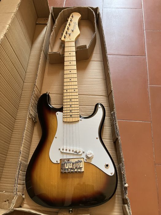 Guitarra eletrica + amplificador