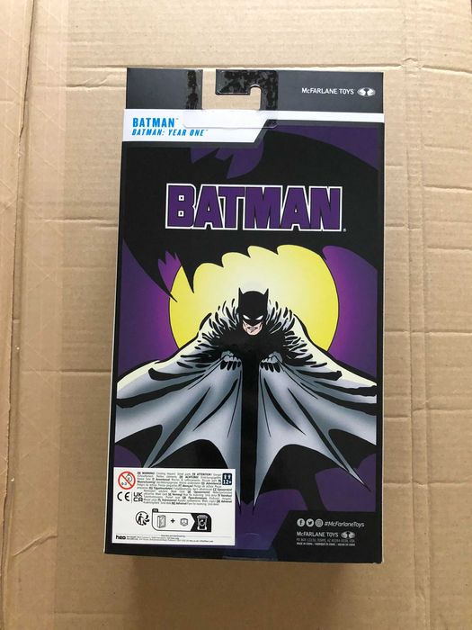 Batman Year One DC Multiverse Action Figure Gold Label McFarlane Toys