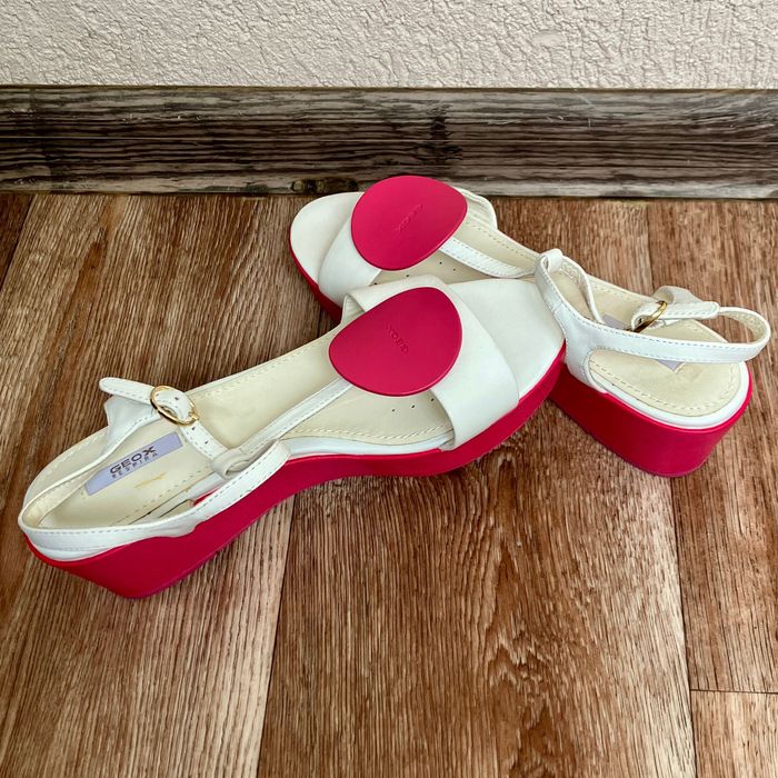 Сандалі жіночі Geox Respira Розмір 36