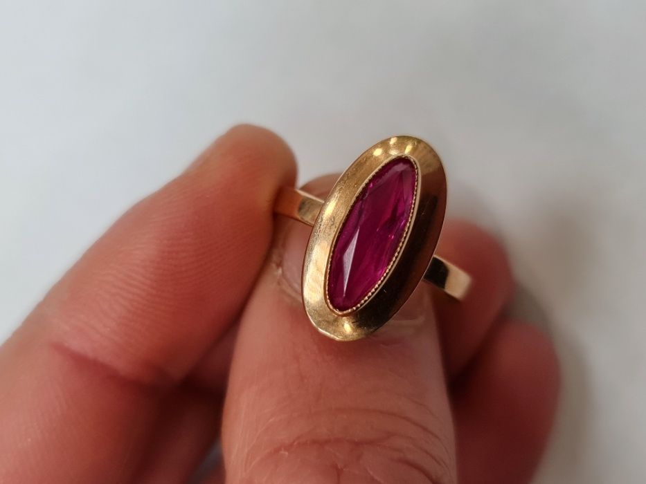 II poł. XX wieku! Złoty pierścionek/ Radzieckie 583/ 4.09 gram/ R14