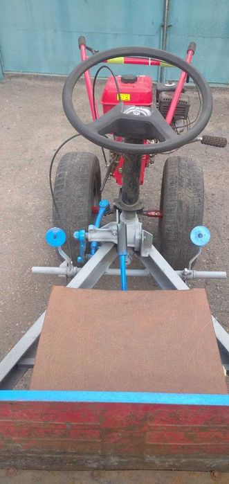 Продается мотоблок c прицепом.