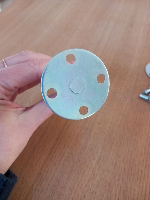 Nogi do szafki IKEA 3 szt