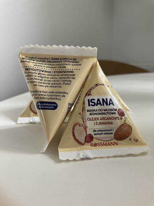 Isana odżywka/odżywki do włosów zniszczonych i suchych  rossmann