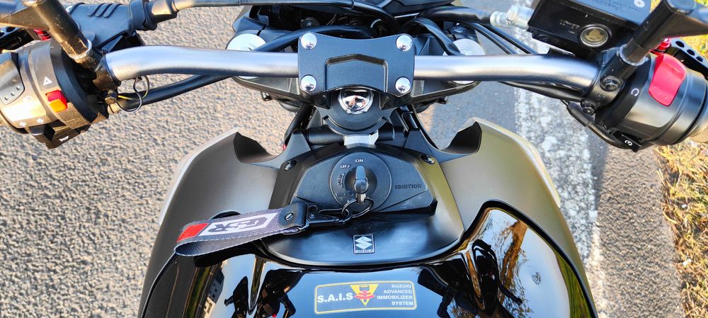 Suzuki GSR600  2009 Leovince ZADBANY 98KM