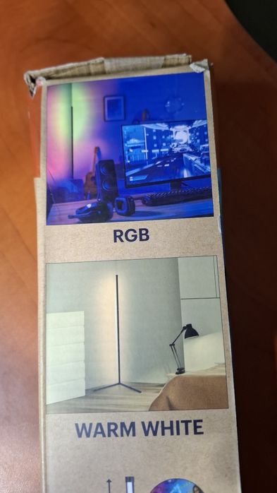 Lampa podłogowa narożna z czujnikiem muzyki RGB LED 6W 140cm + pilot