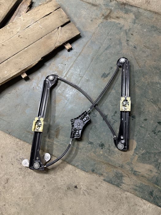 Стеклоподьемник vw Golf 7