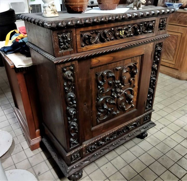 Artigos p/ casa, adegas, tascas, coz regionais