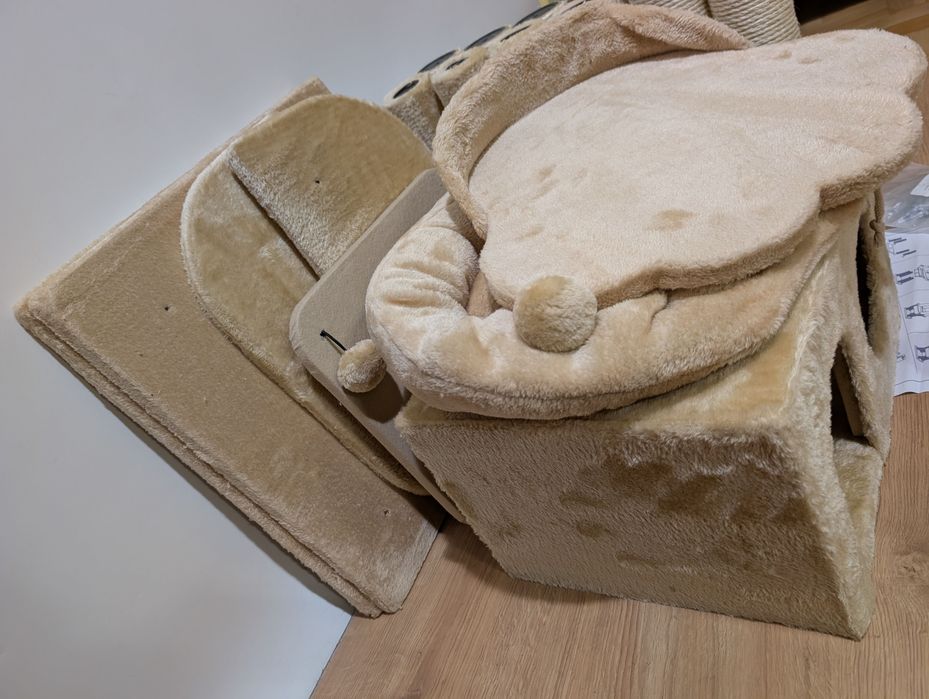 La Digue III Drapak Dla Kota Beżowy 69X69X163Cm Uszkodzony DUŻY