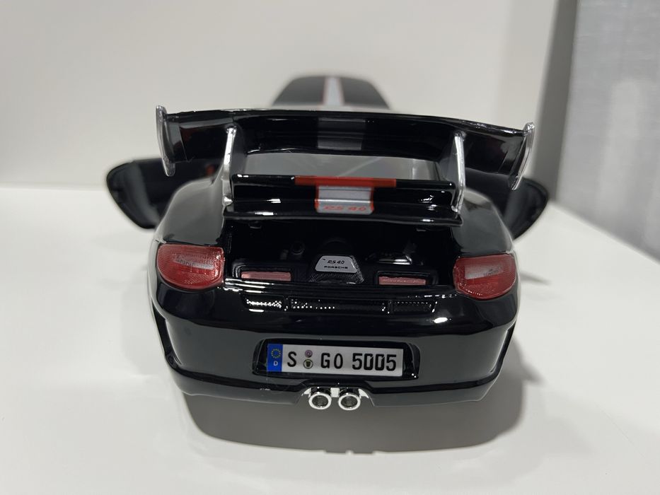 Porsche 911 GT3 RS 4.0 1:18 (Descrição)
