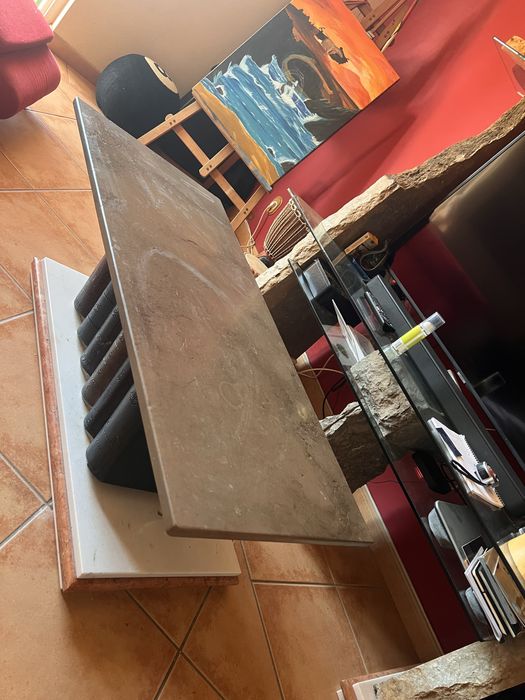 Mesa de marmore centro