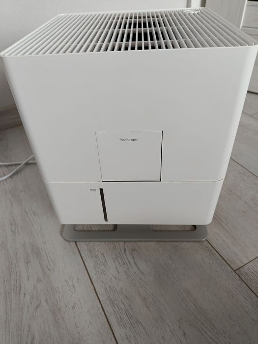 Nawilżacz powietrza ewaporacyjny Stadler Form