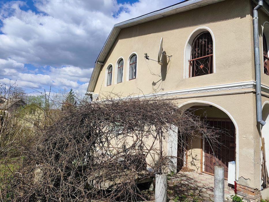 Продаж. Будинок .Тернопільський р-н с. Лозова