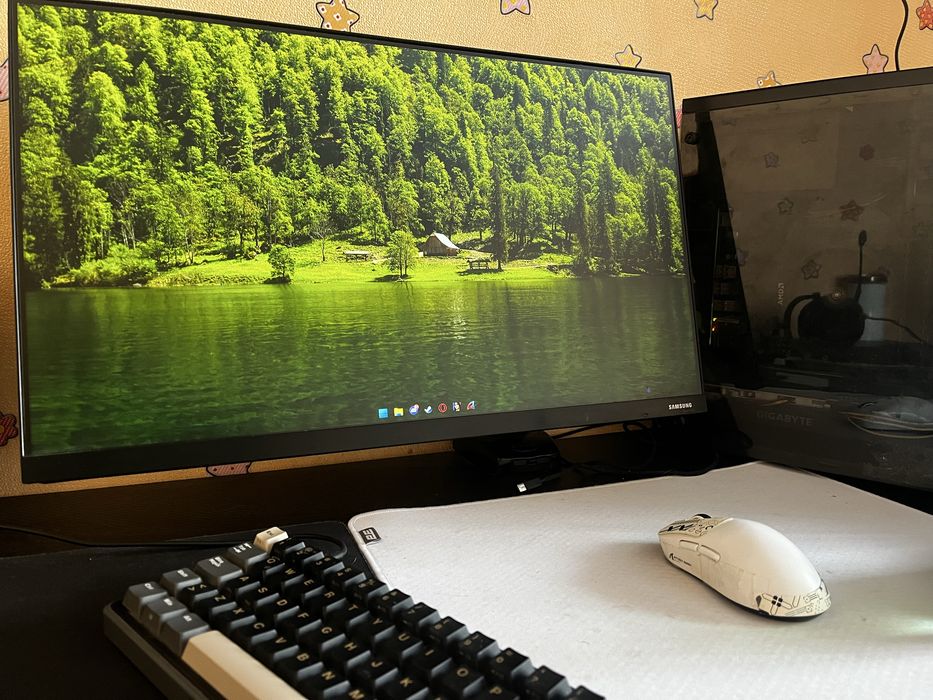 монітор Samsung 75hz