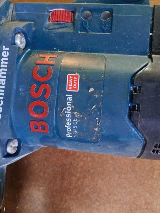 Młot Bosch GSH 5 CE + walizka - Faktura VAT