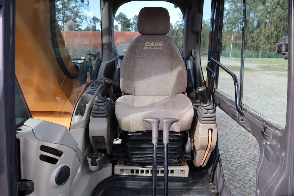 Case CX300C 2013 Escavadora de Rastos