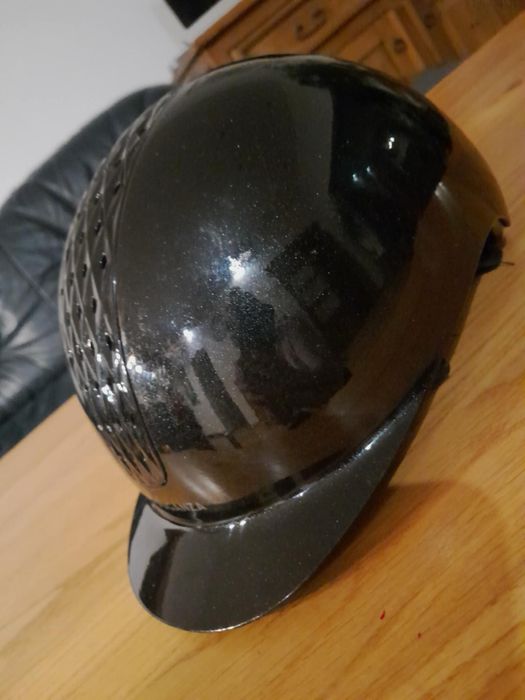 Kask Fouganza do jazdy konnej