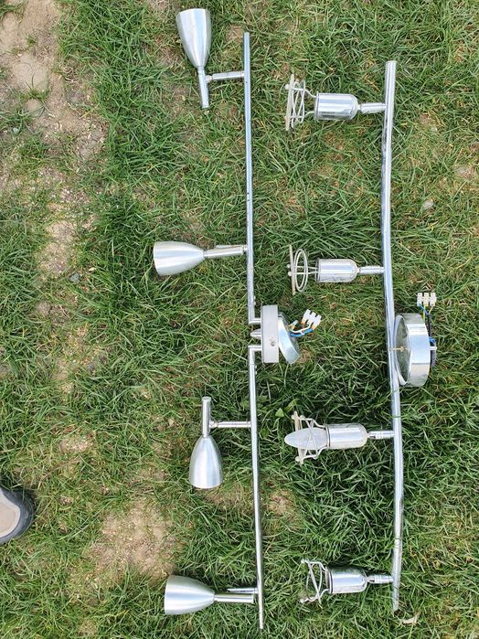 Lampy oświetleniowe.