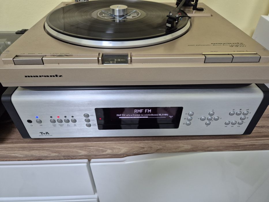 MARANTZ  221  Gramafon. Vinyl