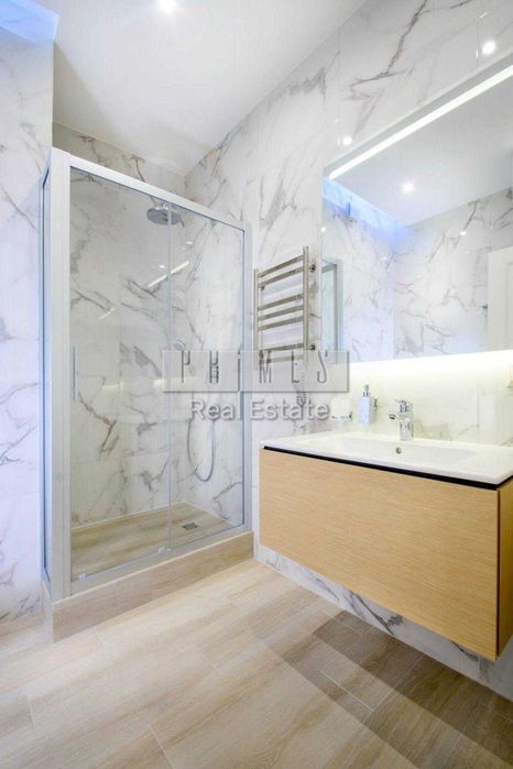Продаж 2к квартири, ЖК Новопечерські Липки, вул. Андрія Верхогляда,  17