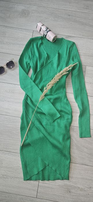 Новий з біркою!!