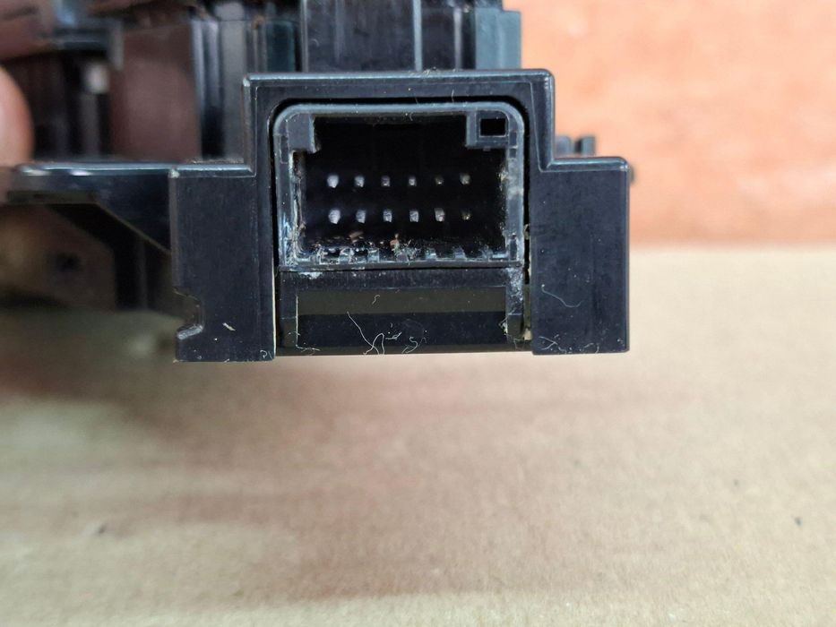 Kia EV9 23- Блок подогрева сидений 93250-DO000