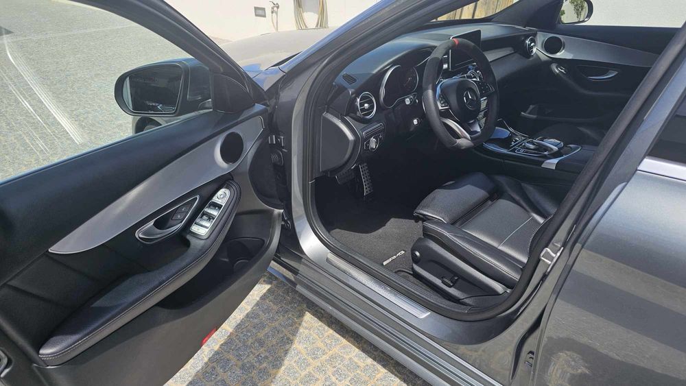 Mercedes c300h 231CV