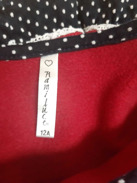 Vestido de menina -12a como novo