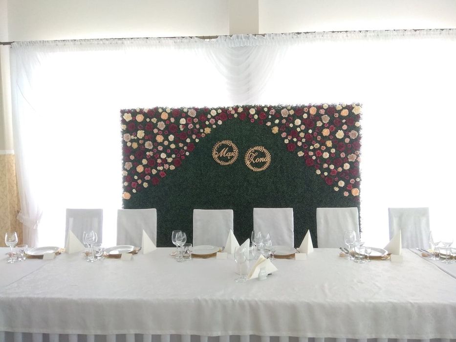 Ścianka weselna za Parą Młodych