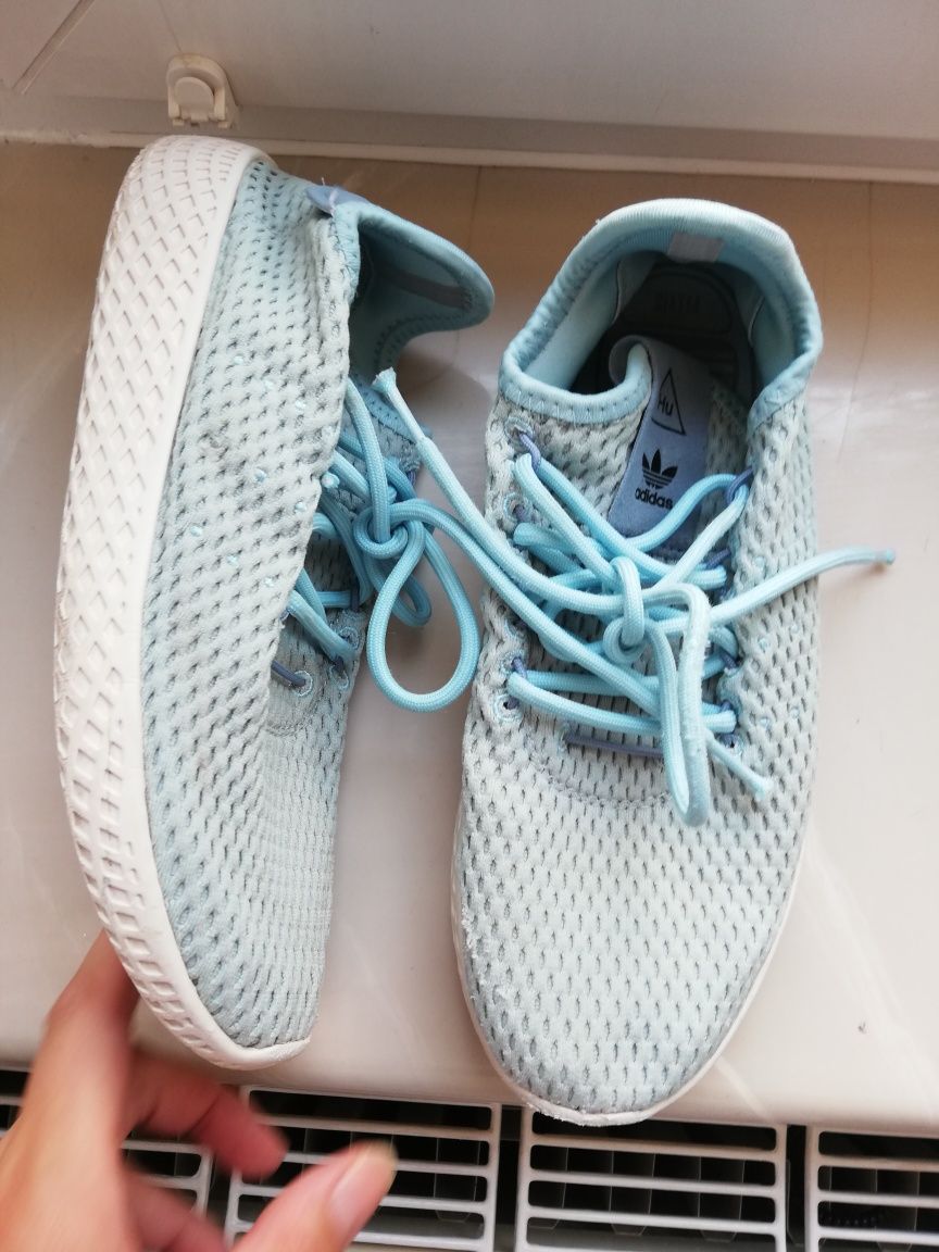 Adidas pharrell williams 36 deals