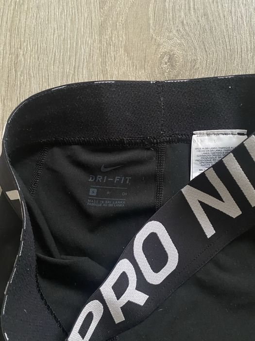 Nike Pro legginsy damskie