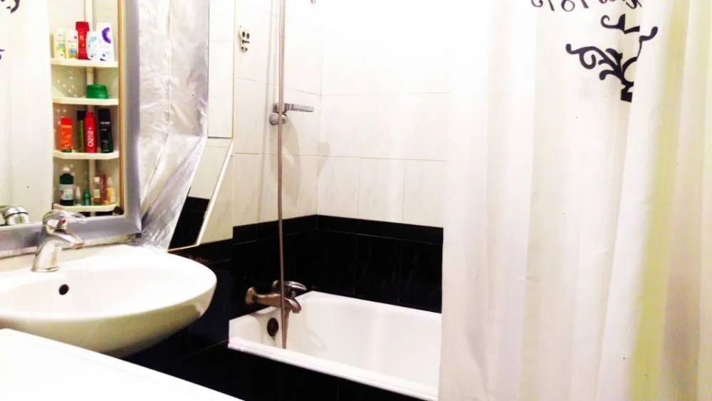 ЦЕНТР! МЕТРО!Дорогожичи Нивки Сирец  10мин.ПОСУТОЧНО на Часы