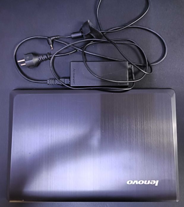 004 Lenovo Ideapad Y580