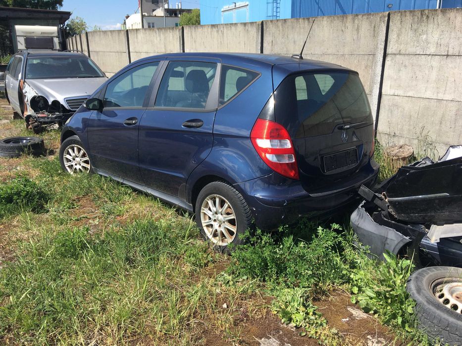 MERCEDES A KLASA  W 169  zawieszenie przód tył stan BDB