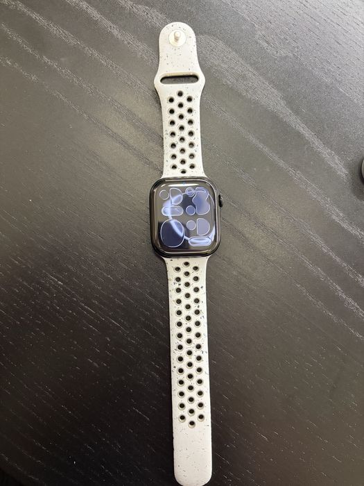 Apple Watch Series 11 46mm Nike – jak nowy + gratis pasek