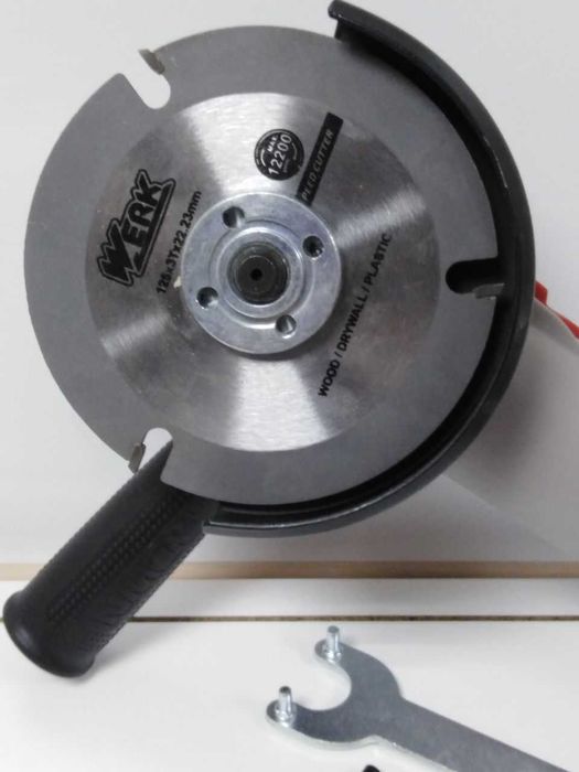 CROWN CT13625-125 болгарка