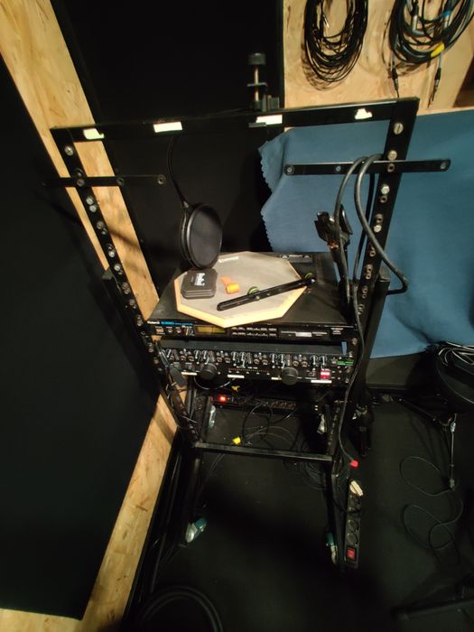 Rack de estúdio com rodas