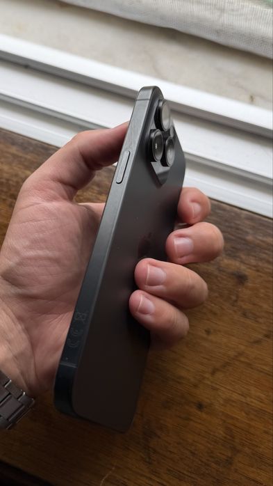 Iphone 15 Pro Max, 256gb, em perfeito estado, 88% capacidade de bateria