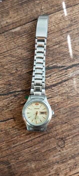 продам часы разные