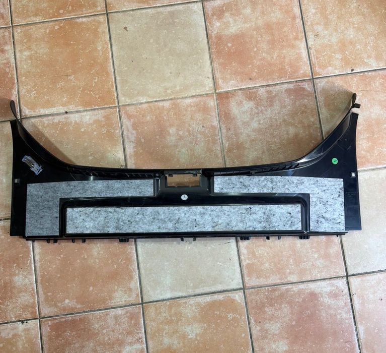 Revestimento mala tras Mercedes CLS W219