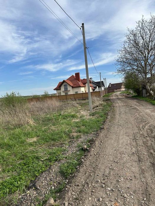 Продаж земельної ділянки в с.Суховоля