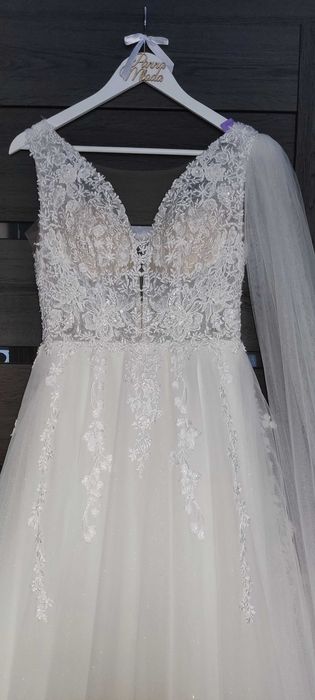 Suknia ślubna z welonem + szlafrok GRATIS