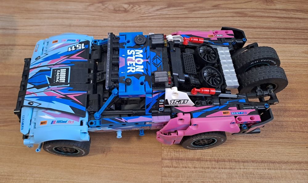 Конструктор лего Sembo Baja 1000 Trophy Truck