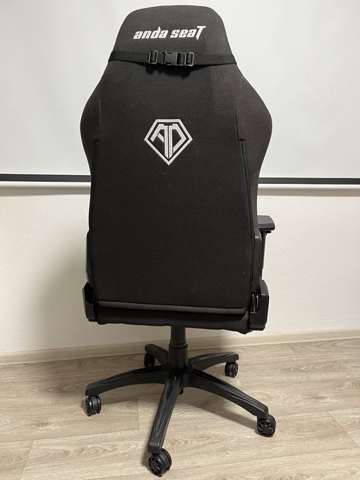 Геймерське крісло Anda Seat Phantom 3