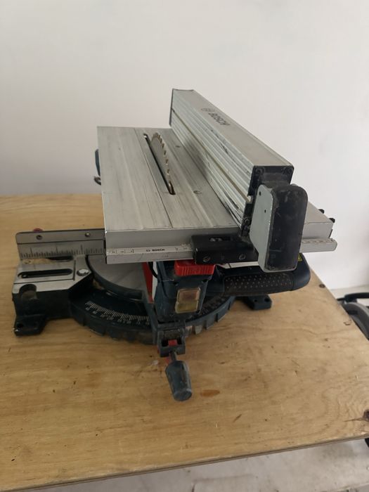 Piła BOSCH gtm 12JL