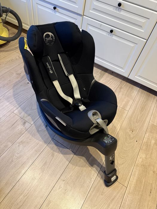 Fotelik samochodowy Cybex Sirona S i-Size – obracany 360°